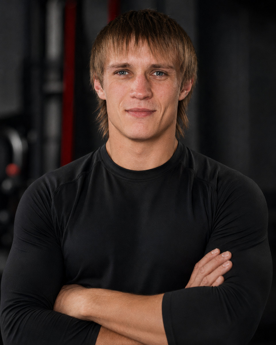 Тренер в спортивном клубе ZHURAVLEV TEAM
